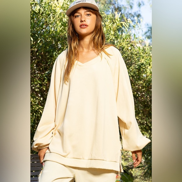 409. POL Women's Cream Long Sleeve Criss Cross Open Back Crewneck NEW - Picture 5 of 10